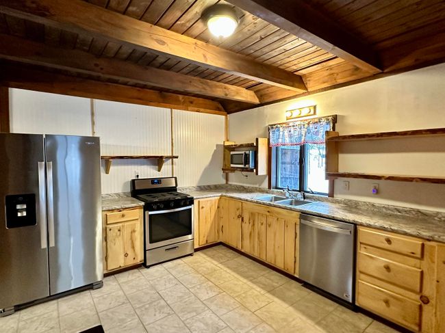 652 South St, House other with 2 bedrooms, 2 bathrooms and null parking in Middletown Springs VT | Image 6