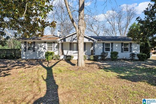 207 Lily Flagg Rd Se, Huntsville, AL, 35802-3444 | Card Image