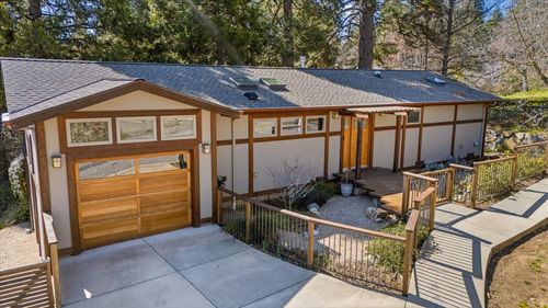 603 W West Broad Street, Nevada City, CA, 95959 | Card Image