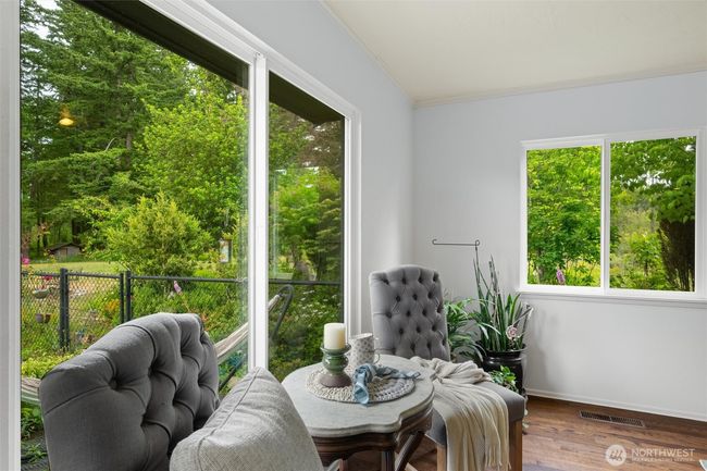 2584 E Smith Rd, House other with 6 bedrooms, 4 bathrooms and 4 parking in Bellingham WA | Image 8