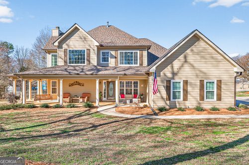 56 Walnut Rdg, Hoschton, GA, 30548-1876 | Card Image