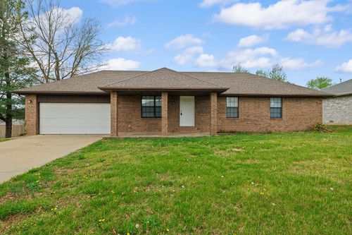 707 S Poplar St, Nixa, MO, 65714-8527 | Card Image