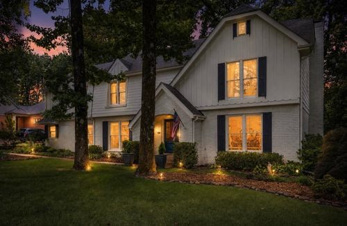 1863 Miller Farms Rd, Germantown, TN, 38138-2752 | Card Image