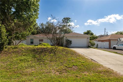 1240 Clarion Cir, DELTONA, FL, 32738-9703 | Card Image