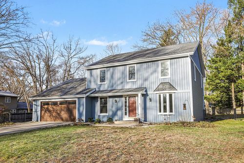 7676 Orchard Hill Ave, Kalamazoo, MI, 49009-3861 | Card Image