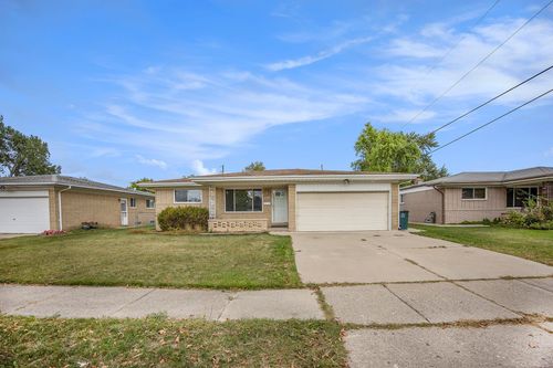 2987 Chesterfield Dr, Troy, MI, 48083-2678 | Card Image