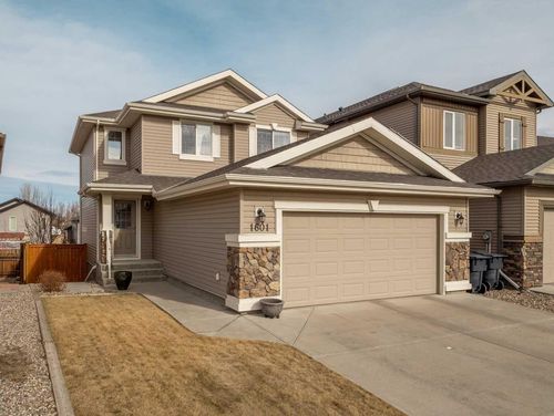 1601 Coalbanks Blvd W, Lethbridge, AB, T1J4H6 | Card Image