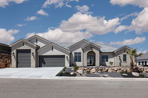 738 W Sunny Ledge Dr, Washington, UT, 84780-3576 | Card Image