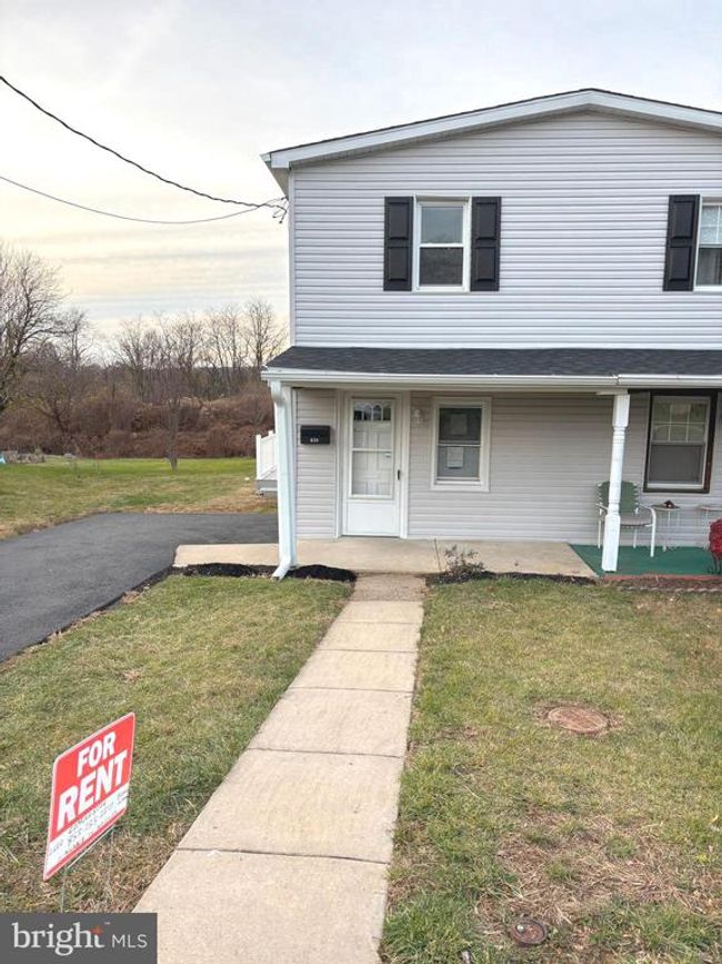 418 Logan Ave, Home with 2 bedrooms, 1 bathrooms and null parking in GLENSIDE PA | Image 4