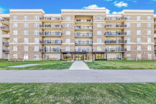 307-610 Farmstead Dr, Milton, ON, L9T8X5 | Card Image