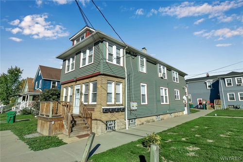 3690 4th Street, Hamburg, NY, 14219 | Card Image