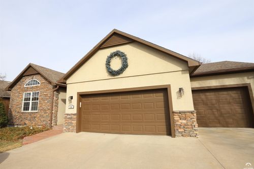 316 Santa Fe Dr, Baldwin City, KS, 66006-3042 | Card Image