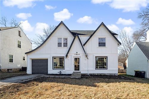 7316 Charlotte St, Kansas City, MO, 64131-1645 | Card Image