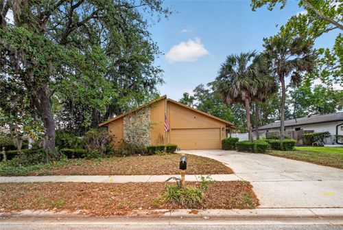 1073 Nodding Pines Way, CASSELBERRY, FL, 32707-5915 | Card Image