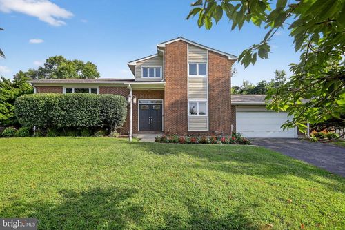 10204 Pine Meadows Ln, UPPER MARLBORO, MD, 20772-3870 | Card Image