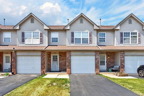 649 Southtowne Dr, Belvidere, IL, 61008-5631 | Card Image
