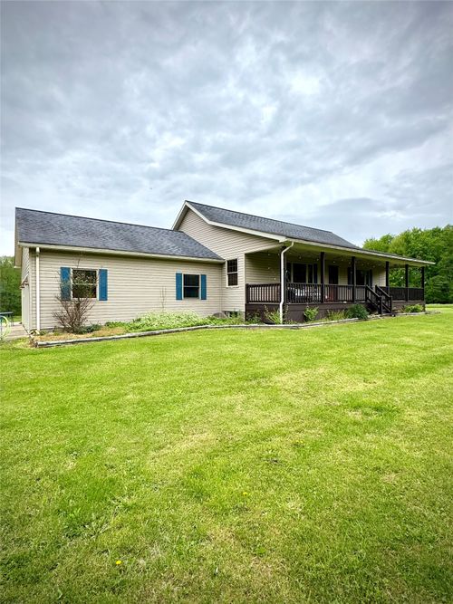11841 Mcfadden Rd, Guys Mills, PA, 16327-5825 | Card Image