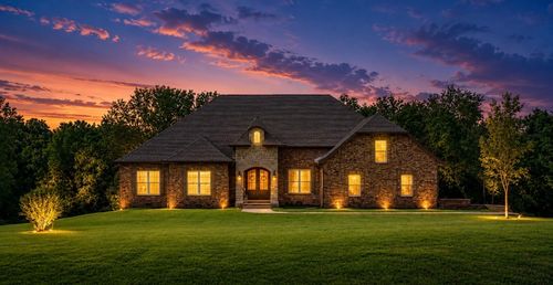 2447 Pleasant View Rd, Pleasant View, TN, 37146-8038 | Card Image