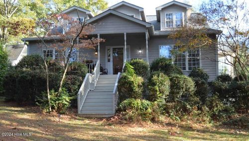 555 N Ashe St, Southern Pines, NC, 28387-5509 | Card Image