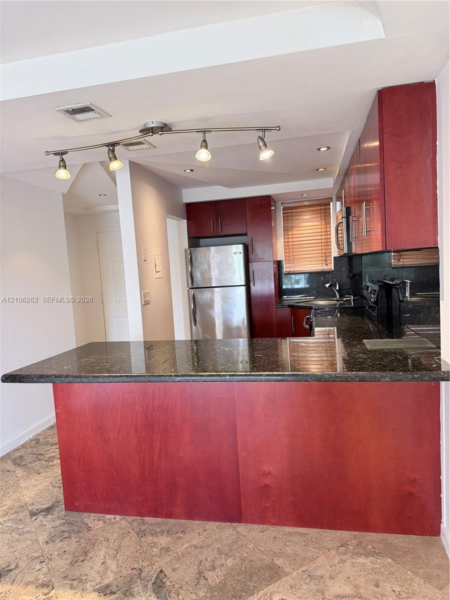 Residential Lease in Miami 4