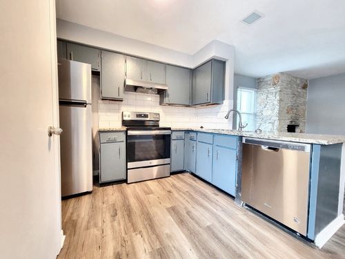 apt-d-4431 Whispering Valley Dr, Austin, TX, 78727-6860 | Card Image