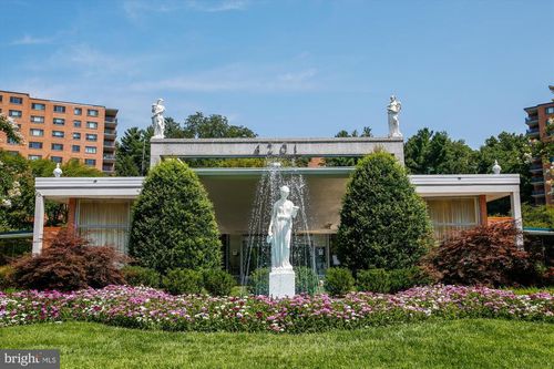apt-218e-4201 Cathedral Ave Nw, WASHINGTON, DC, 20016-4913 | Card Image