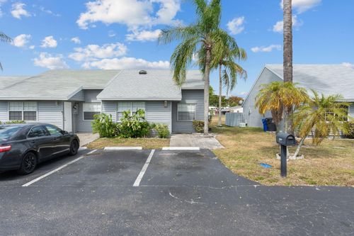7201 Tam Oshanter Blvd, North Lauderdale, FL, 33068-3664 | Card Image