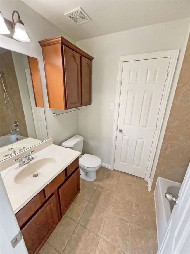 1204 Hackworth St, House other with 4 bedrooms, 4 bathrooms and null parking in Roanoke TX | Image 34