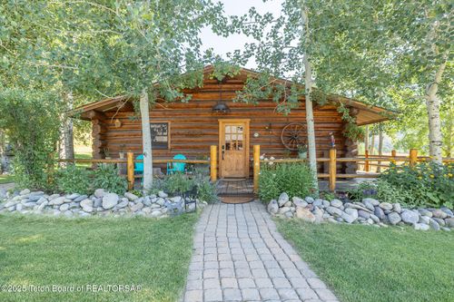 9375 Cole Canyon Rd, Jackson, WY, 83001-8830 | Card Image