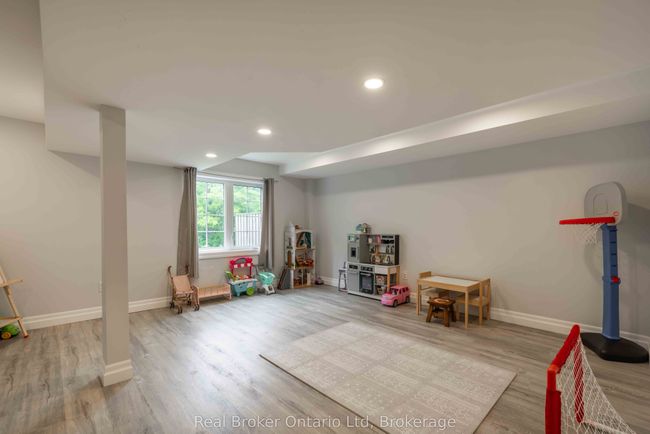 315 Telford Trail, Condo with 2 bedrooms, 4 bathrooms and 2 parking in Kemble ON | Image 29