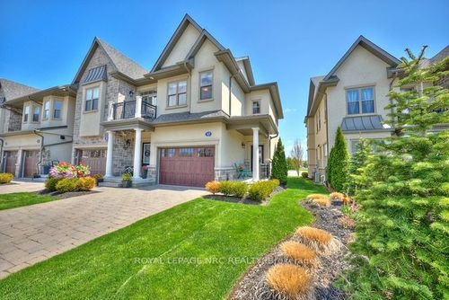 43 Aberdeen Lane S, Niagara on the Lake, ON, L0S1J0 | Card Image