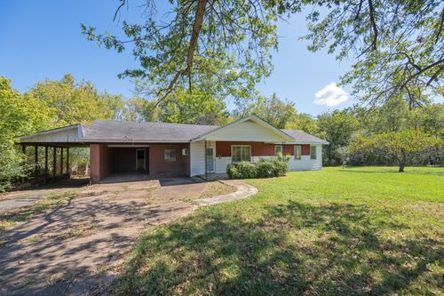 281 Reeves St, Lexington, TN, 38351-2331 | Card Image