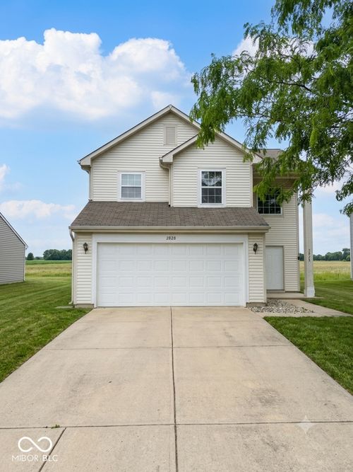 2828 Rand Ln, Anderson, IN, 46013-9538 | Card Image