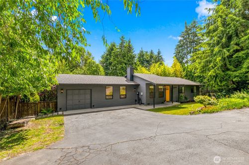 21401 52nd Ave Se, Woodinville, WA, 98072-5308 | Card Image