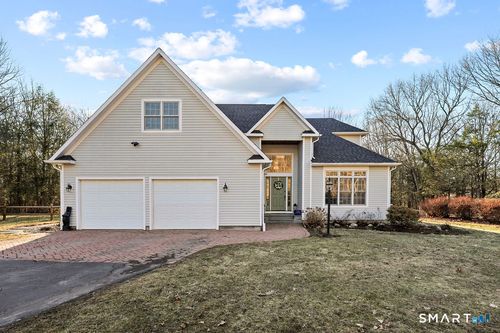 73 High Valley Dr, Canton, CT, 06019-4521 | Card Image