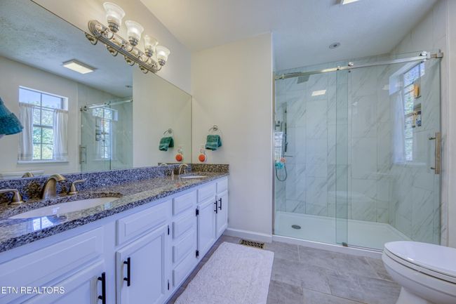7810 Representative Ln, House other with 3 bedrooms, 3 bathrooms and 2 parking in Knoxville TN | Image 6