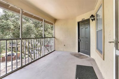 Screened Porch Entry | Image 3