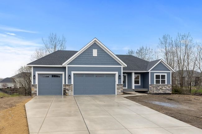 Front | Image 19