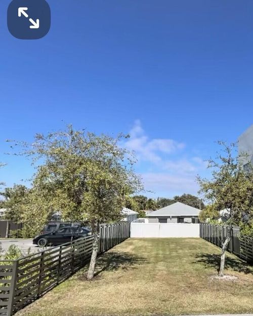 514 Foster Rd, Hallandale Beach, FL, 33009-3235 | Card Image
