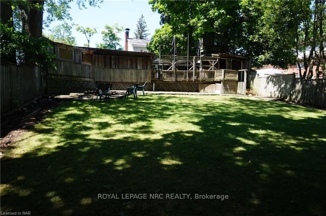 3878 Chippawa Pky, House other with 3 bedrooms, 1 bathrooms and 10 parking in Niagara Falls ON | Image 30