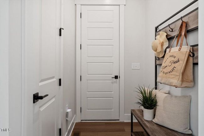 24-7616 Hasentree Way [2086296]_24 | Image 44