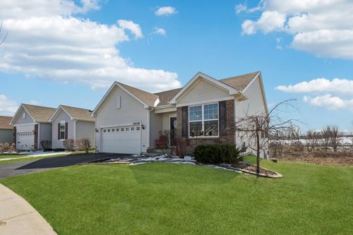 1808 Alta Dr, Volo, IL, 60020-2250 | Card Image