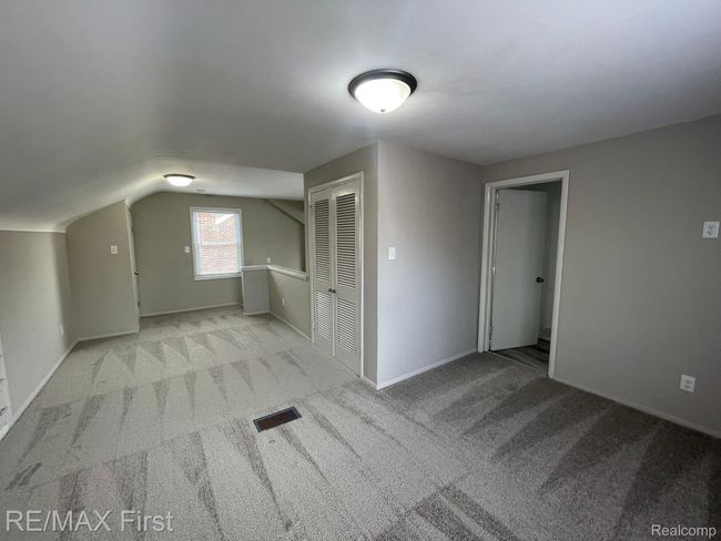 21128 Kenmore Ave, House other with 4 bedrooms, 2 bathrooms and null parking in Harper Woods MI | Image 19