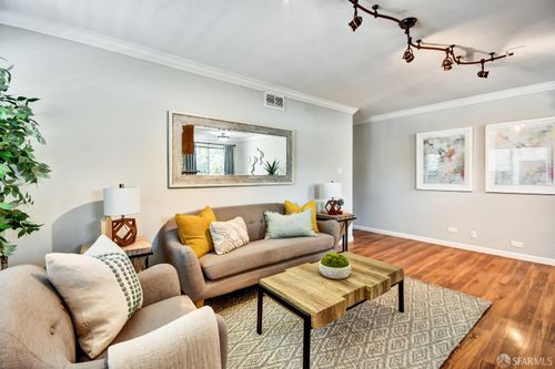 apt-4-329 Blossom Hill Rd, San Jose, CA, 95123-2013 | Card Image