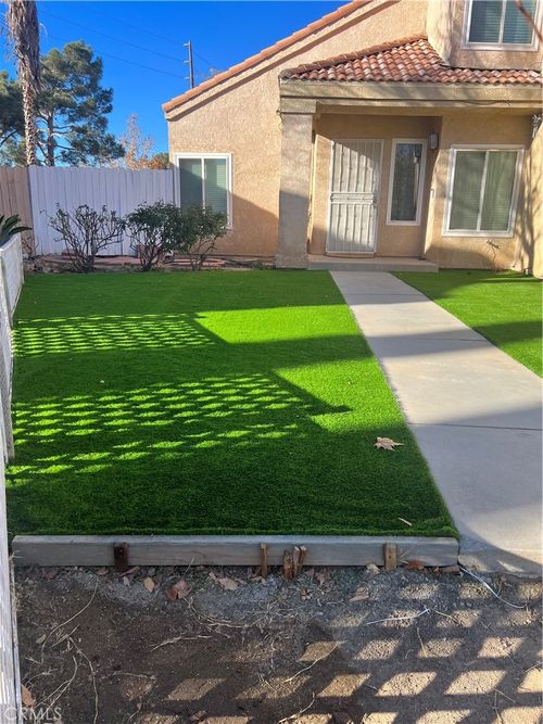 4023 Lexington Ct, Palmdale, CA, 93552-4356 | Card Image
