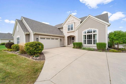 608 Prairie Hill Avenue, Mukwonago, WI, 53149 | Card Image