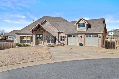 1701 Creekview Drive, Sherwood, AR, 72120 | Card Image