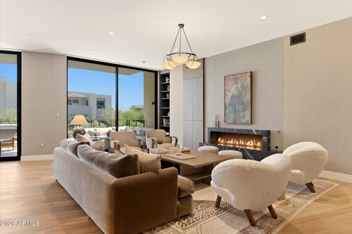 108-5000 N Camelback Ridge Dr, Scottsdale, AZ, 85251-1687 | Card Image
