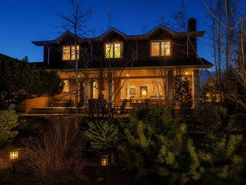 228 Willow Ridge Pl Se, Calgary, AB, T2J1N3 | Card Image