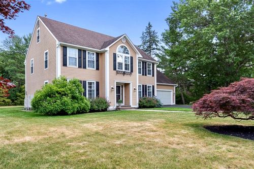 1 Mallard Cove Way, Barrington, RI, 02806-2744 | Card Image